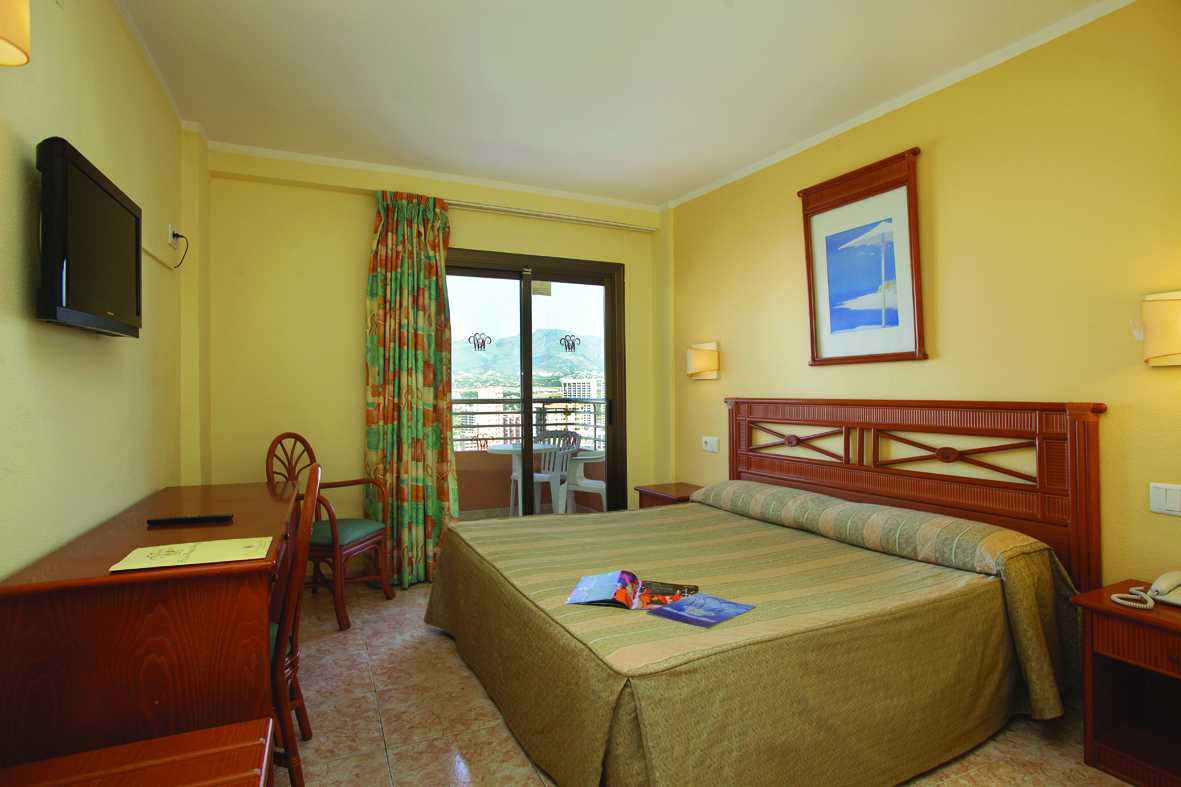 East By Pierre & 4* Benidorm